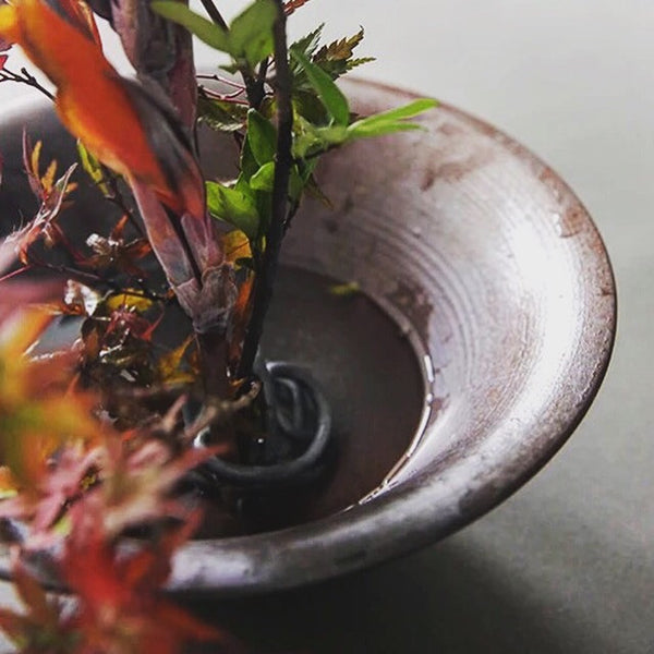 uzumaki flower wire used to hold flowers